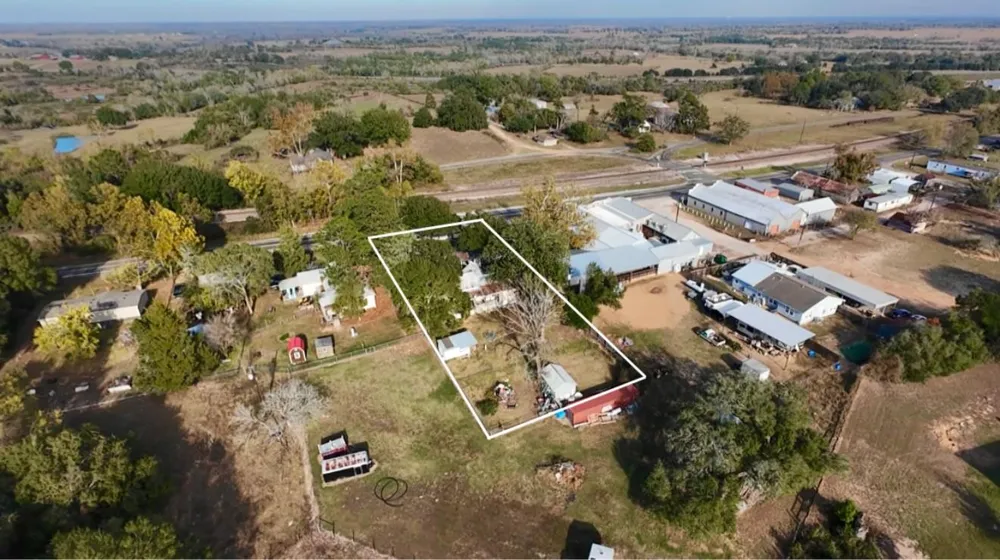 841 S Loop 497 Brenham, TX 77833