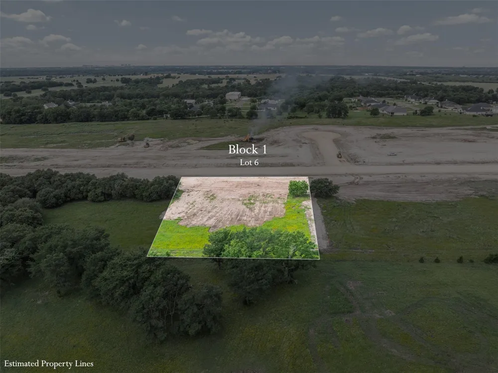 5461 Whispering Willow Drive Bryan, TX 77808