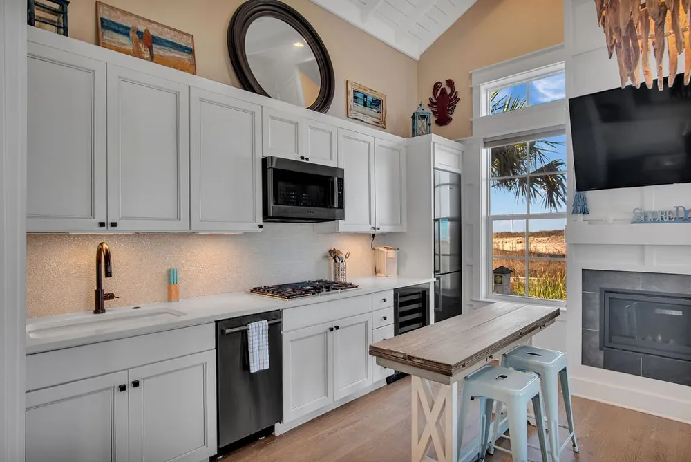 600 Center Square North #7 Port Aransas, TX 78373