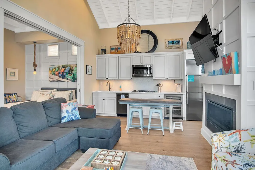 600 Center Square North #7 Port Aransas, TX 78373