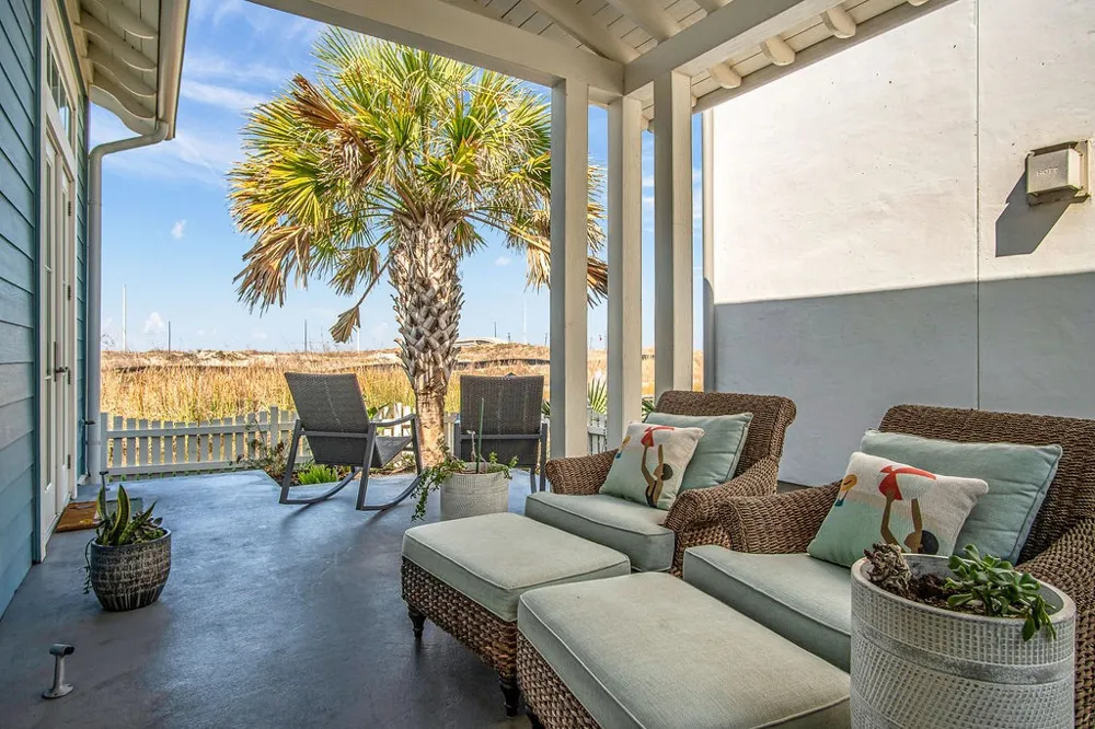 600 Center Square North #7 Port Aransas, TX 78373