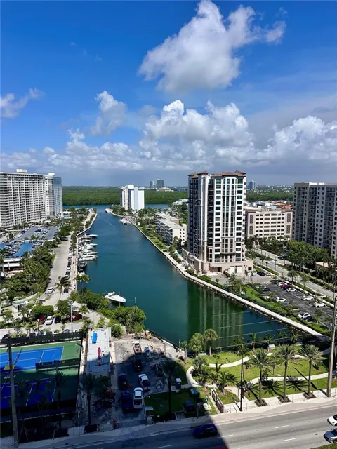 15811 Collins Ave #1505