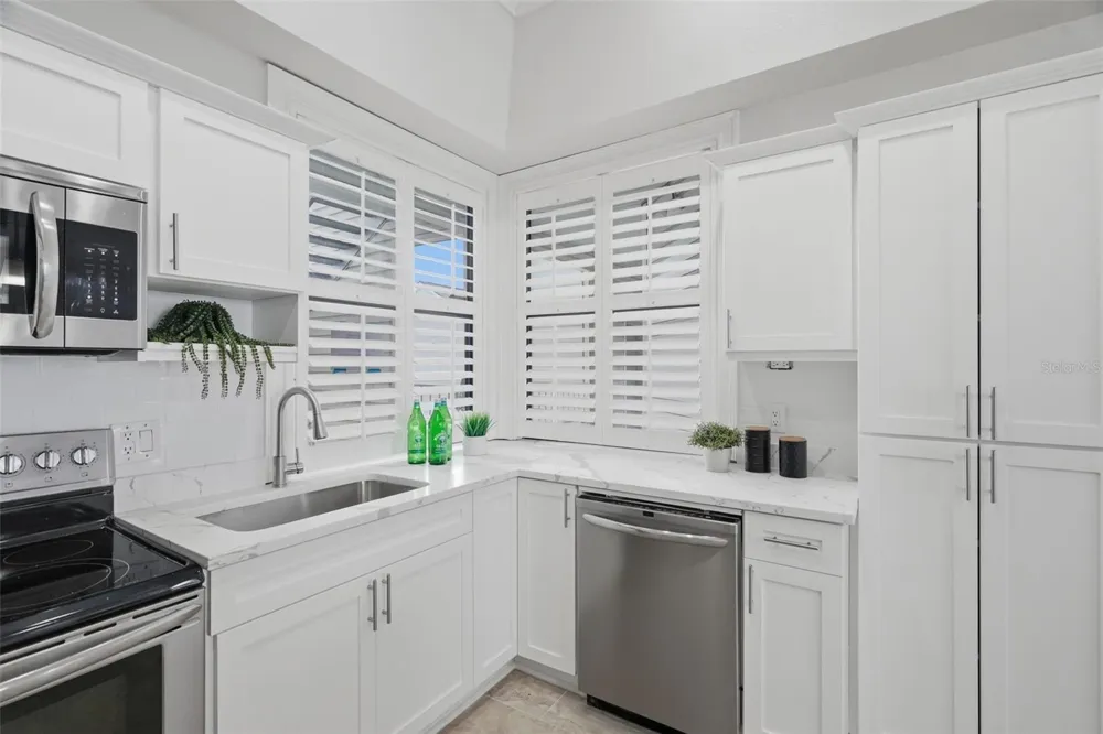 3127 W SLIGH AVENUE #203B Tampa, FL 33614