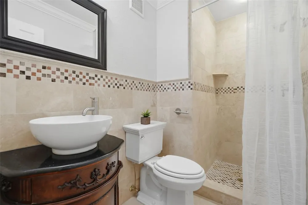 3127 W SLIGH AVENUE #203B Tampa, FL 33614