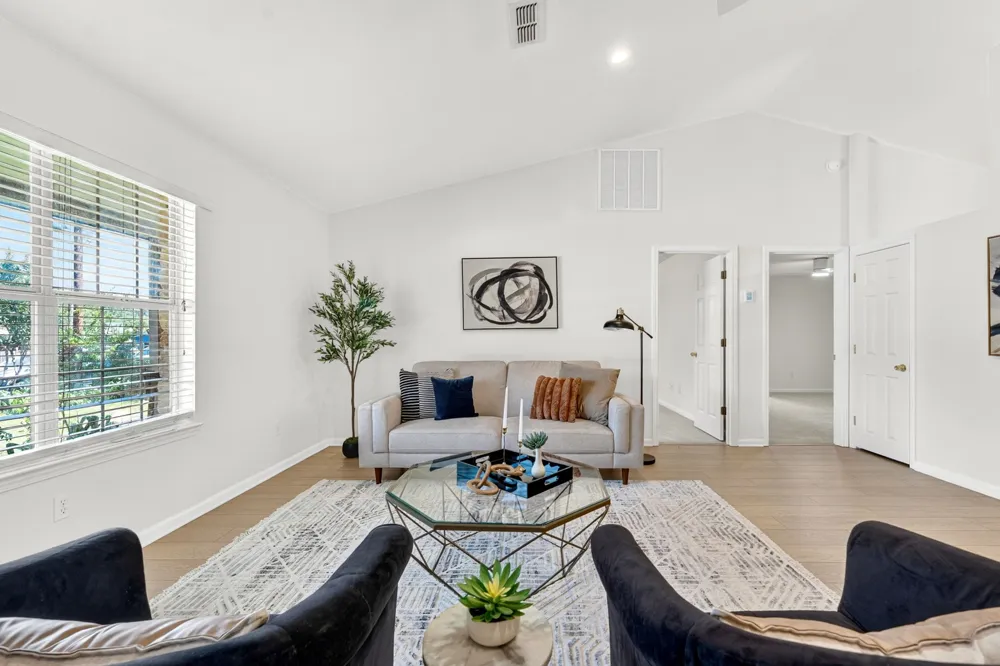 1010 Louise Street Marble Falls, TX 78654