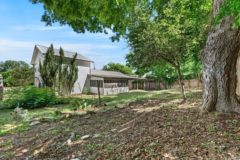 1010 Louise Street Marble Falls, TX 78654