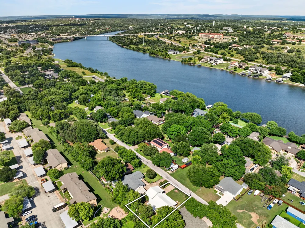 1010 Louise Street Marble Falls, TX 78654
