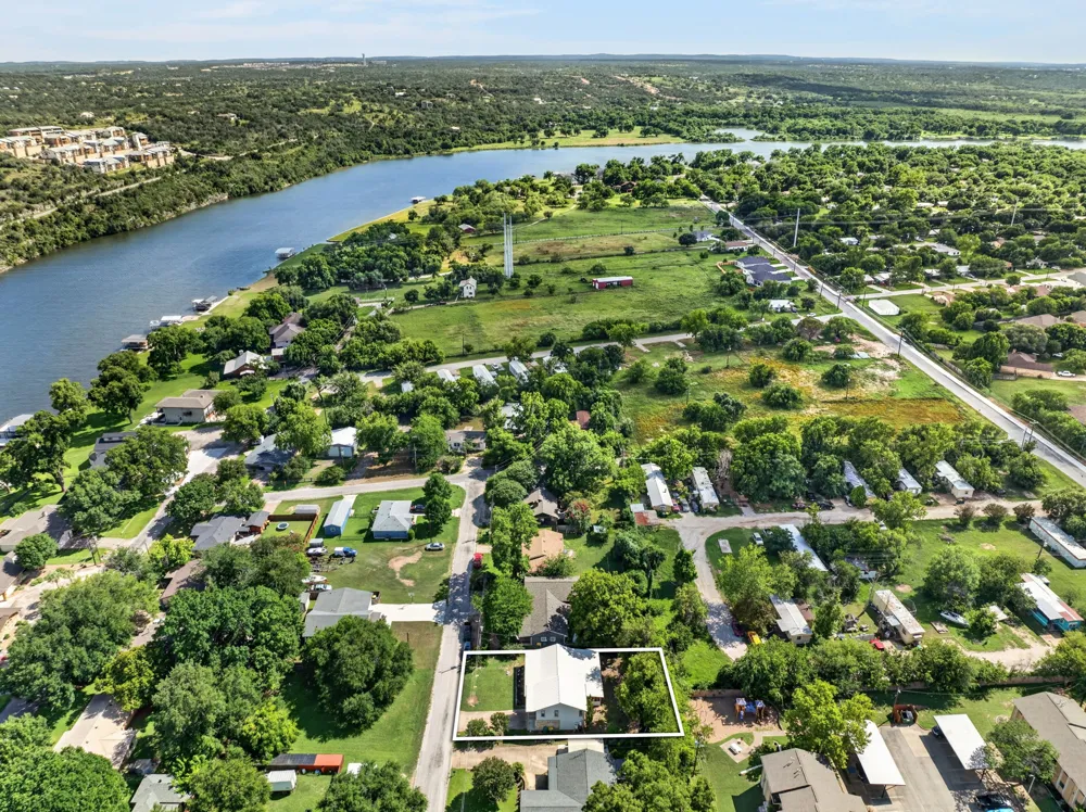 1010 Louise Street Marble Falls, TX 78654