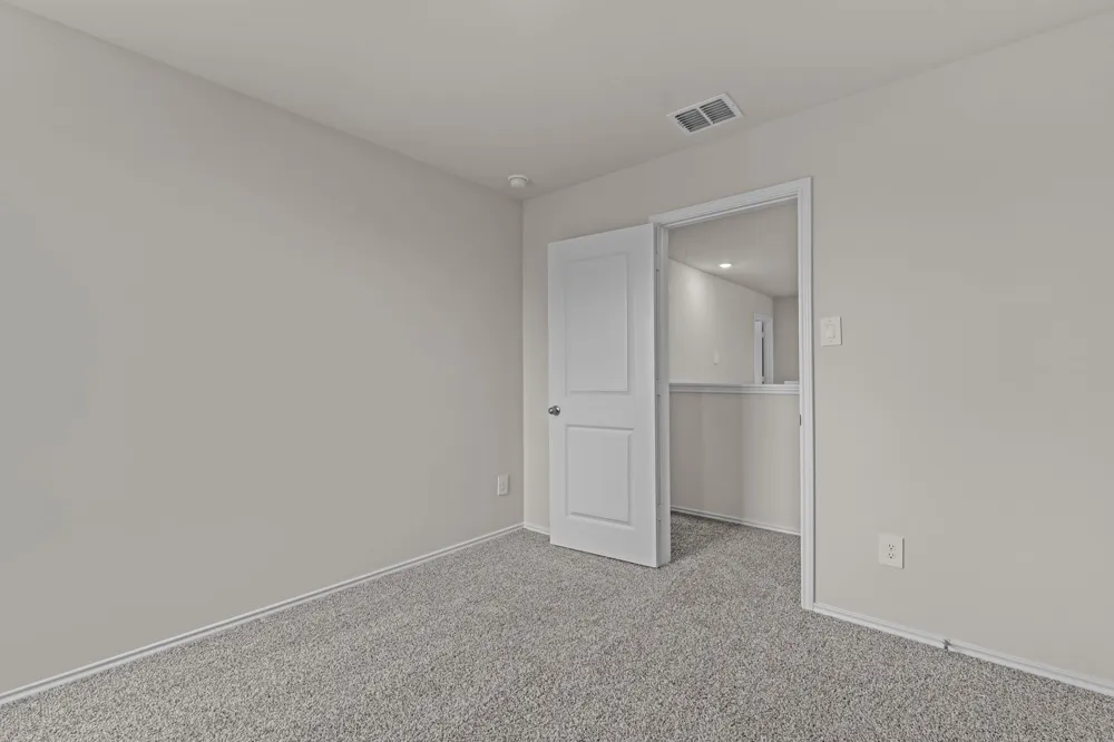 142 SURREY OAKS Maxwell, TX 78656