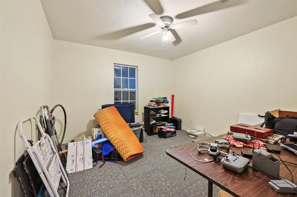 1673 County Road 1525 Ector, TX 75439