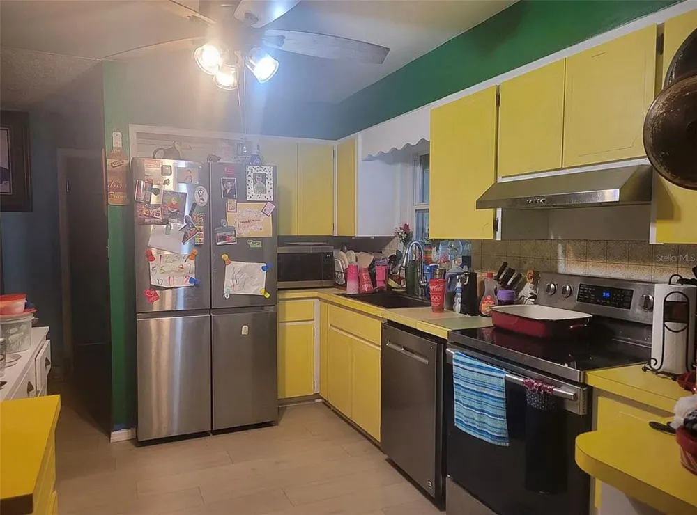 5673 97TH WAY St Petersburg, FL 33708
