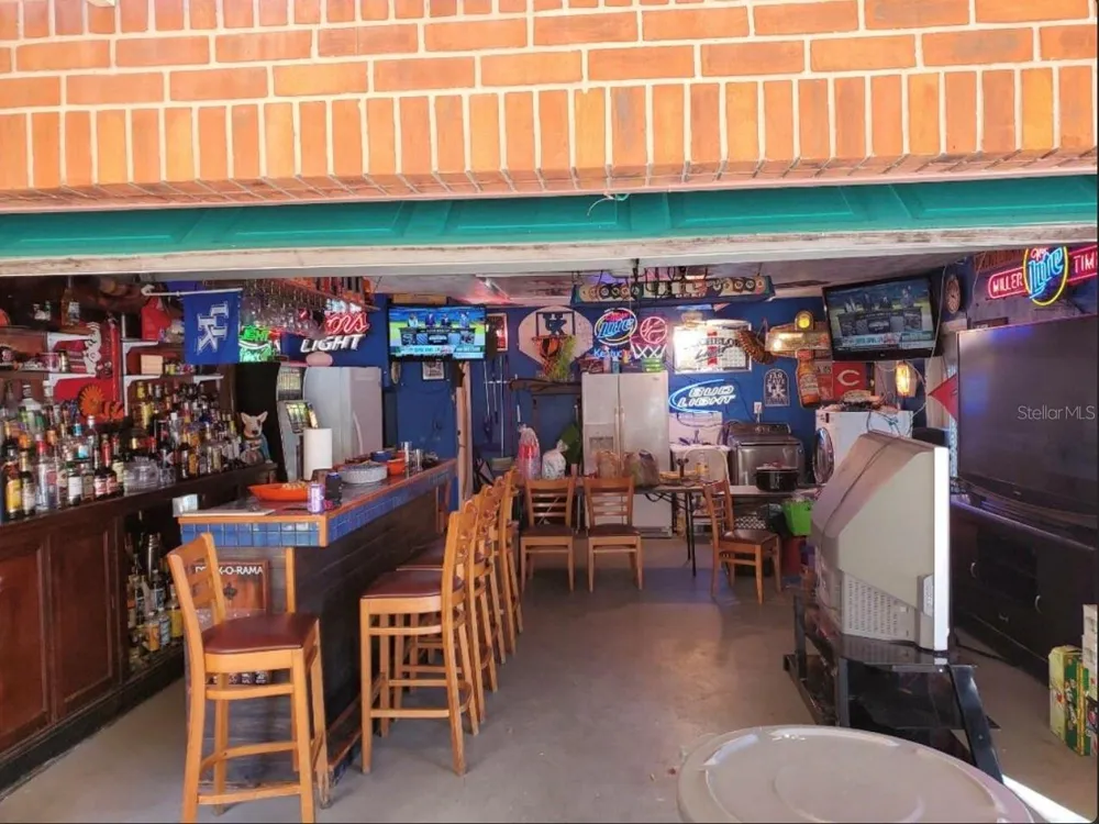 5673 97TH WAY St Petersburg, FL 33708