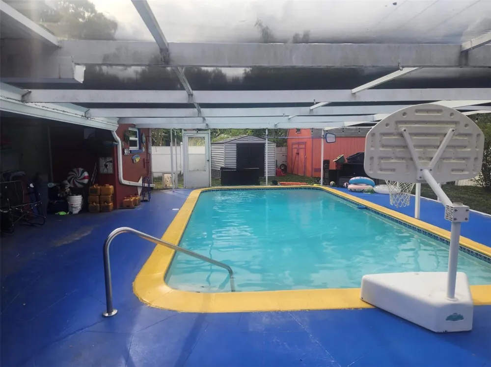 5673 97TH WAY St Petersburg, FL 33708