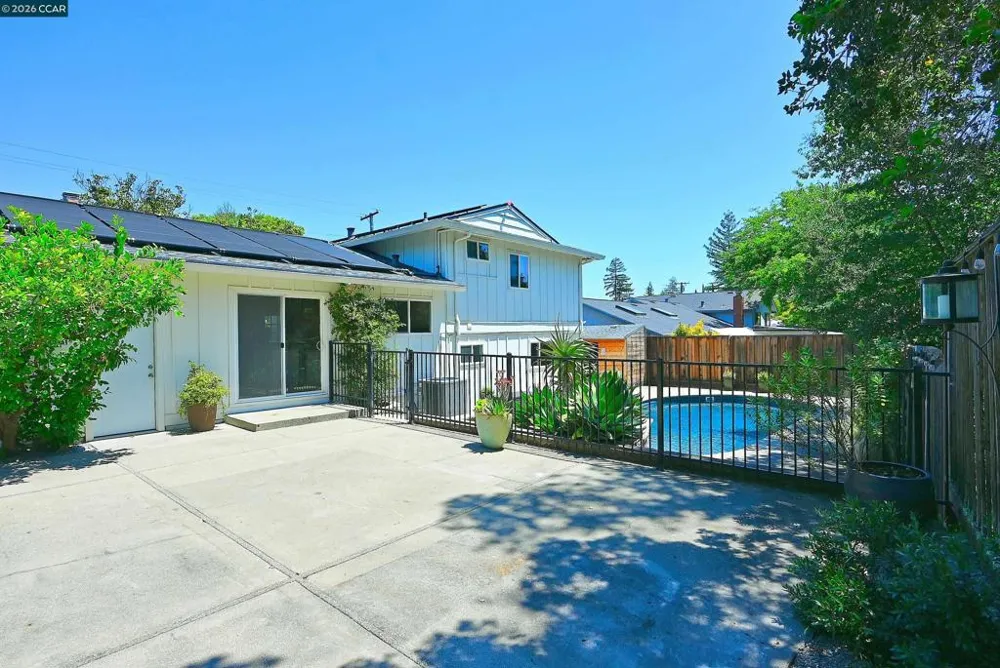 731 Hamilton Dr Pleasant Hill, CA 94523