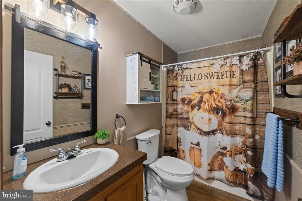 28 OAK KNOLL ESTATE Elizabethtown, PA 17022