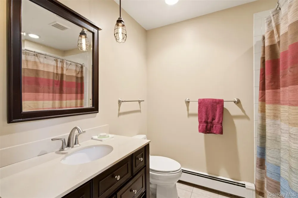 29 Vineyard Road Huntington, NY 11743