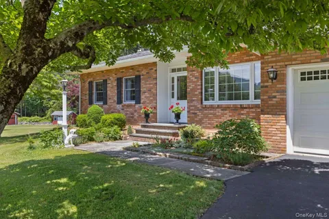 52 Brodhead Road