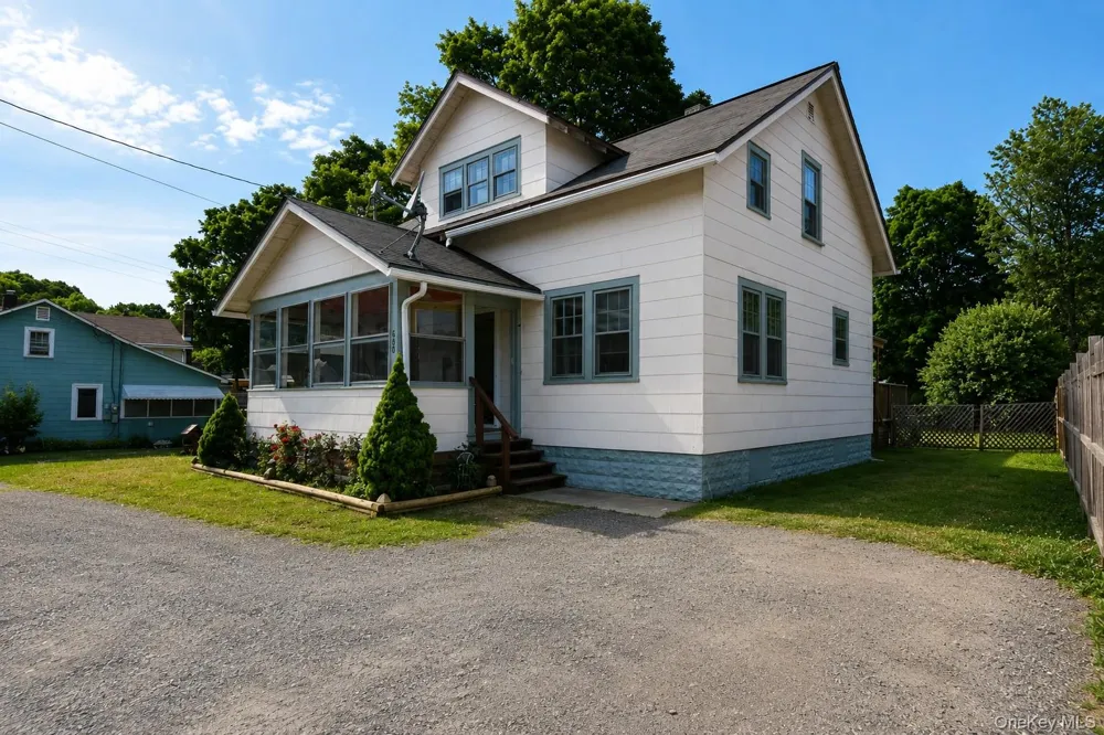 630 Route 212 Saugerties, NY 12477