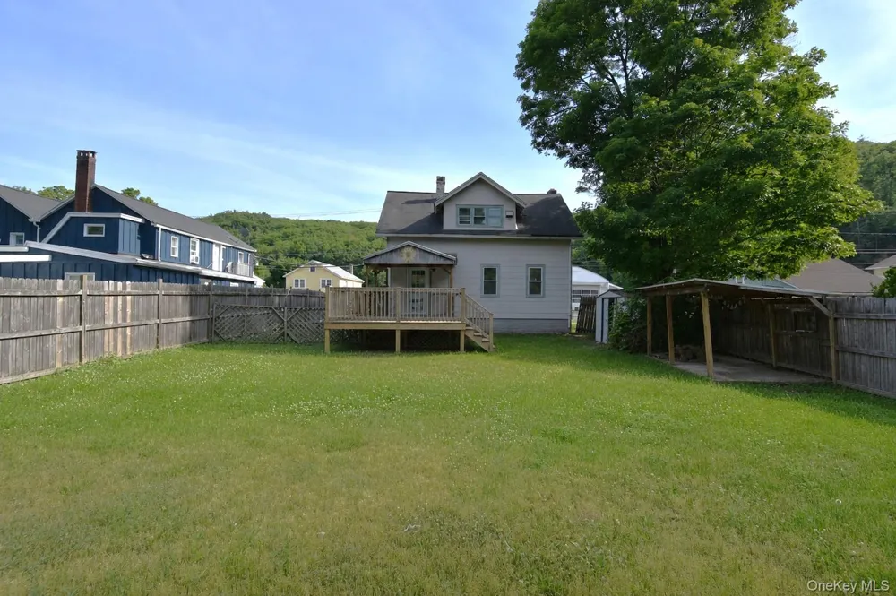 630 Route 212 Saugerties, NY 12477