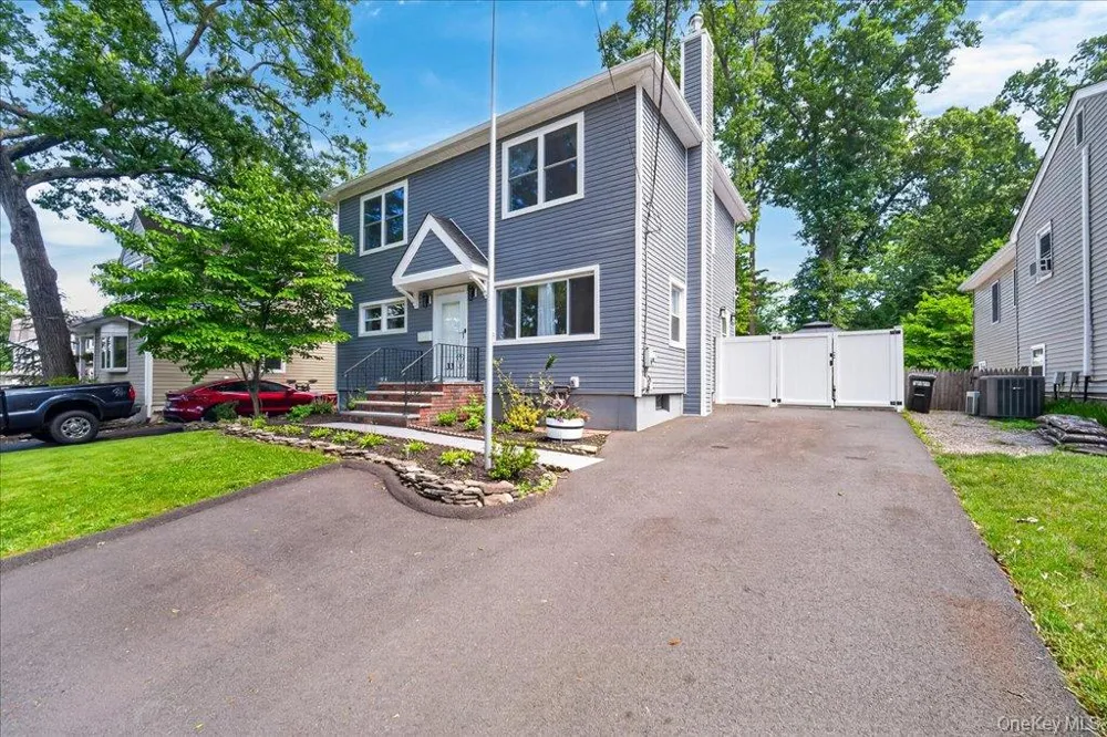 33 Terrace Avenue Suffern, NY 10901