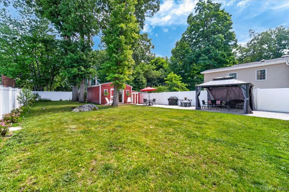33 Terrace Avenue Suffern, NY 10901