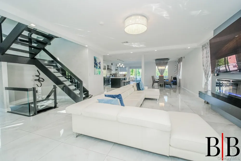 2161 E 72nd Street Brooklyn, NY 11234