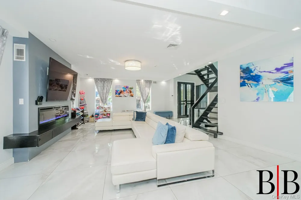 2161 E 72nd Street Brooklyn, NY 11234