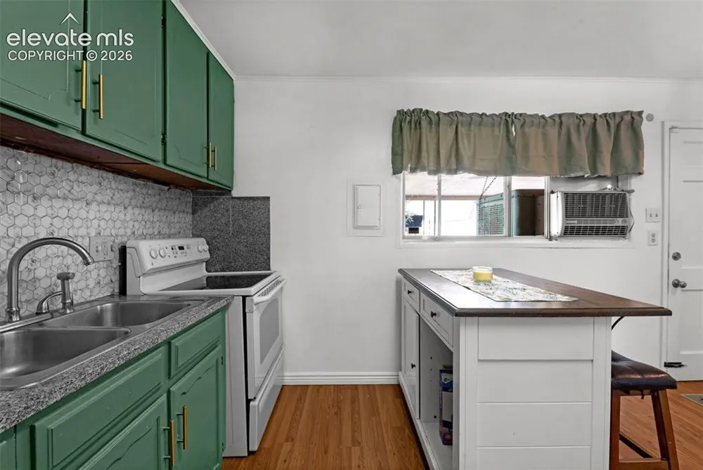 69 Hanson Lane Pueblo, CO 81001