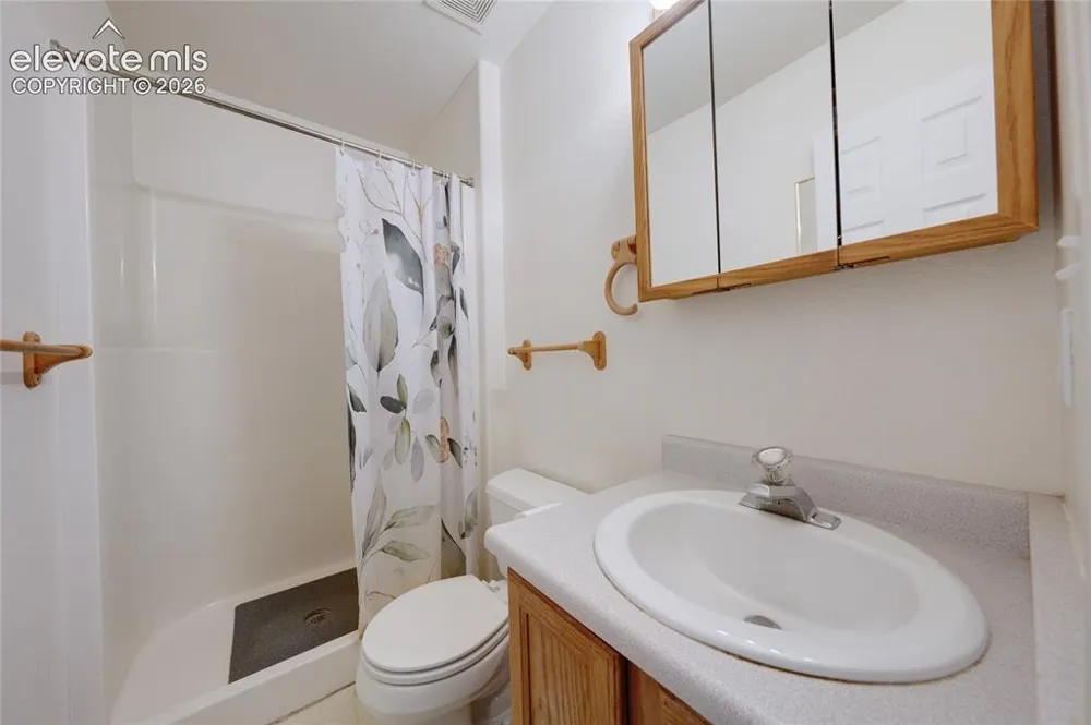 299 S Falcon Drive Pueblo, CO 81007