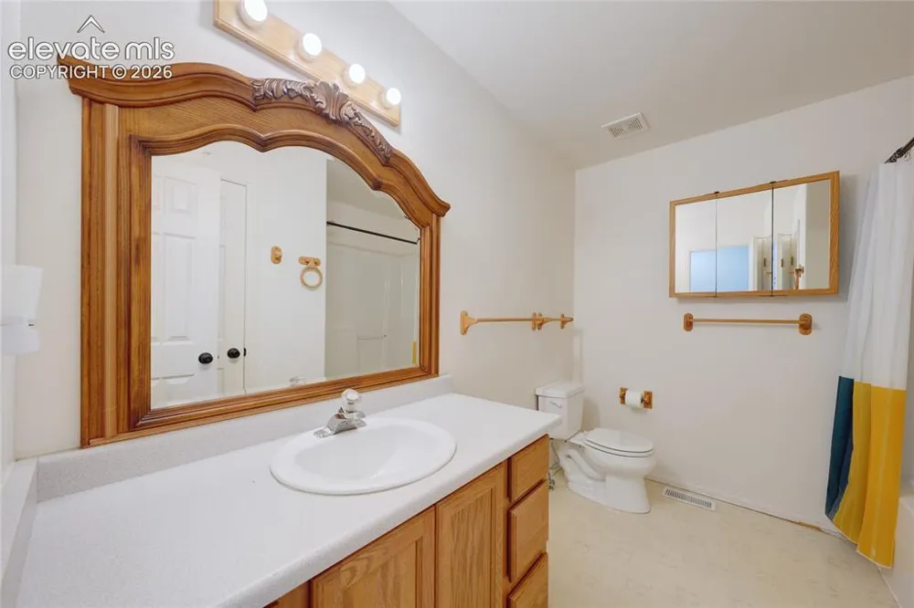 299 S Falcon Drive Pueblo, CO 81007