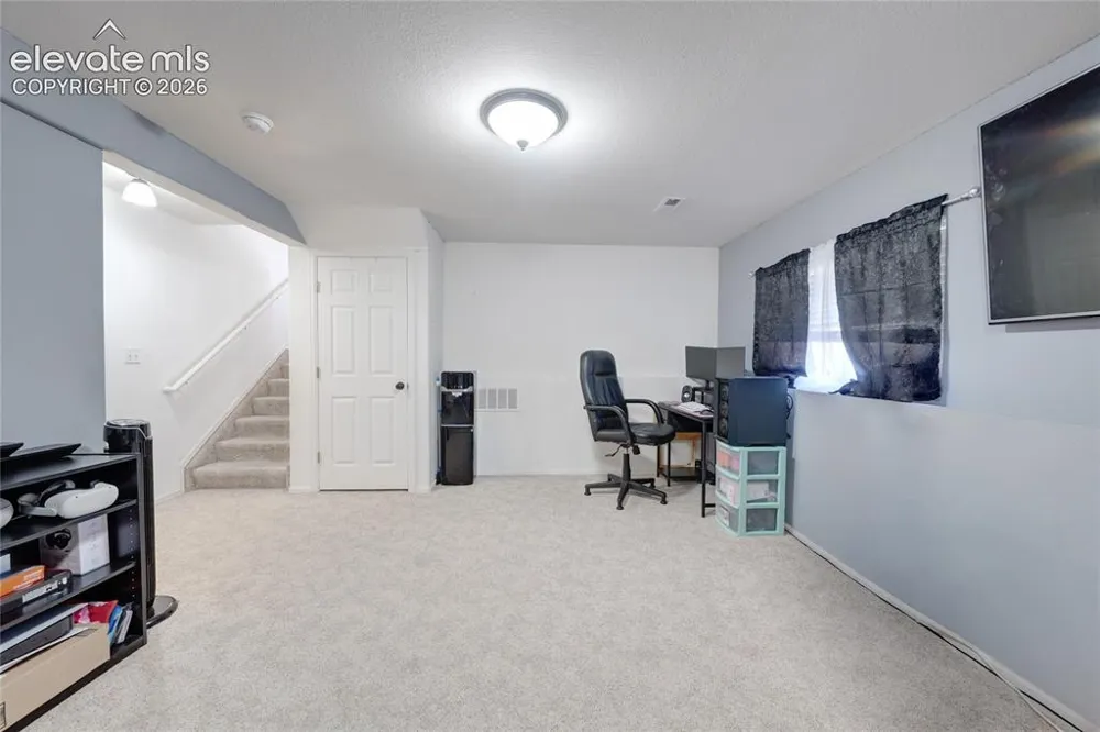 299 S Falcon Drive Pueblo, CO 81007