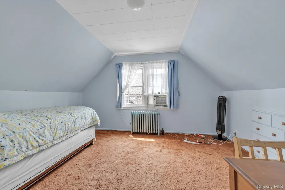 194-04 56th Avenue Fresh Meadows, NY 11365