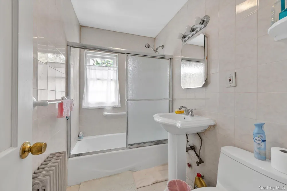 194-04 56th Avenue Fresh Meadows, NY 11365
