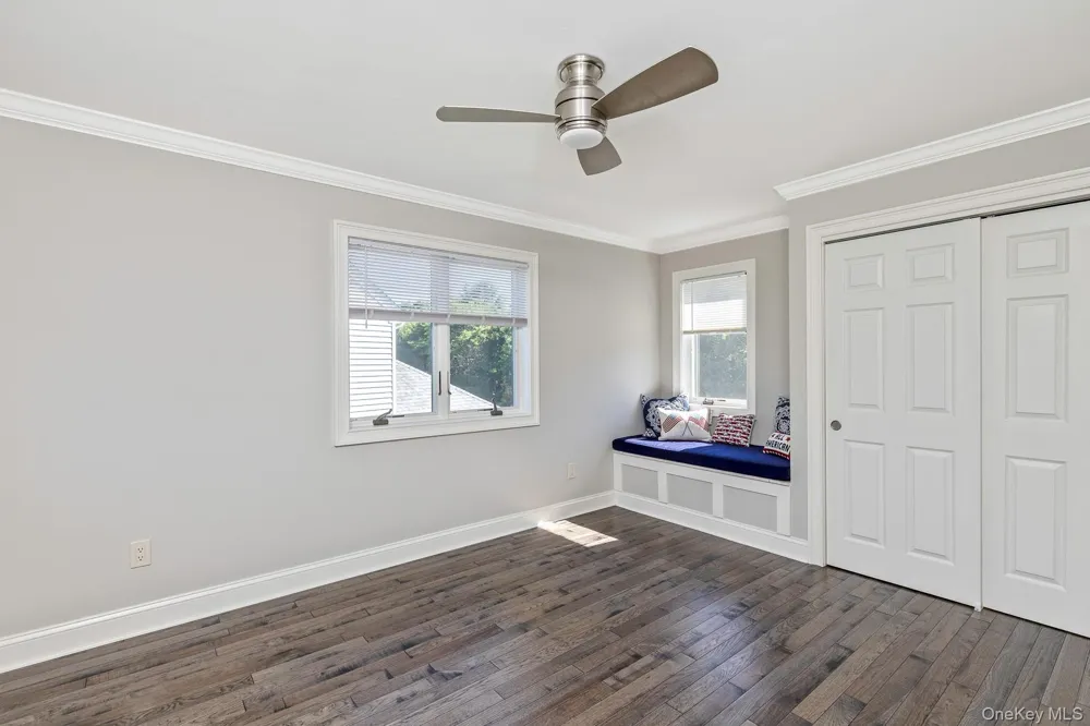 4004 The Fairway Baiting Hollow, NY 11933