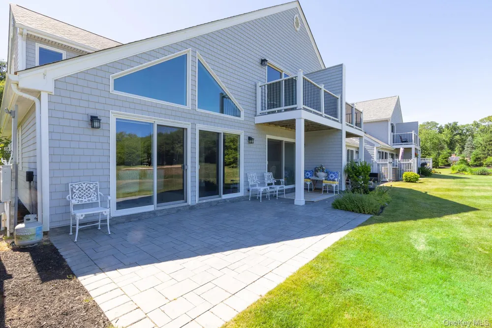 4004 The Fairway Baiting Hollow, NY 11933