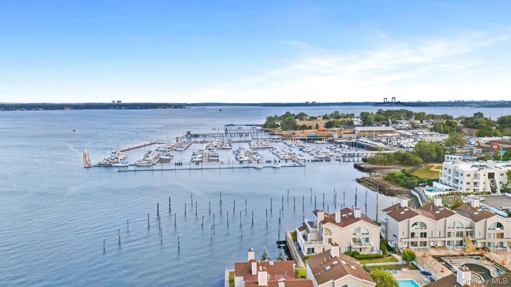 51 Island Point #51 Bronx, NY 10464