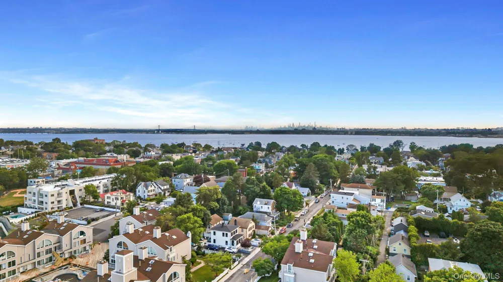 51 Island Point #51 Bronx, NY 10464