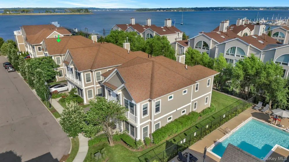 51 Island Point #51 Bronx, NY 10464