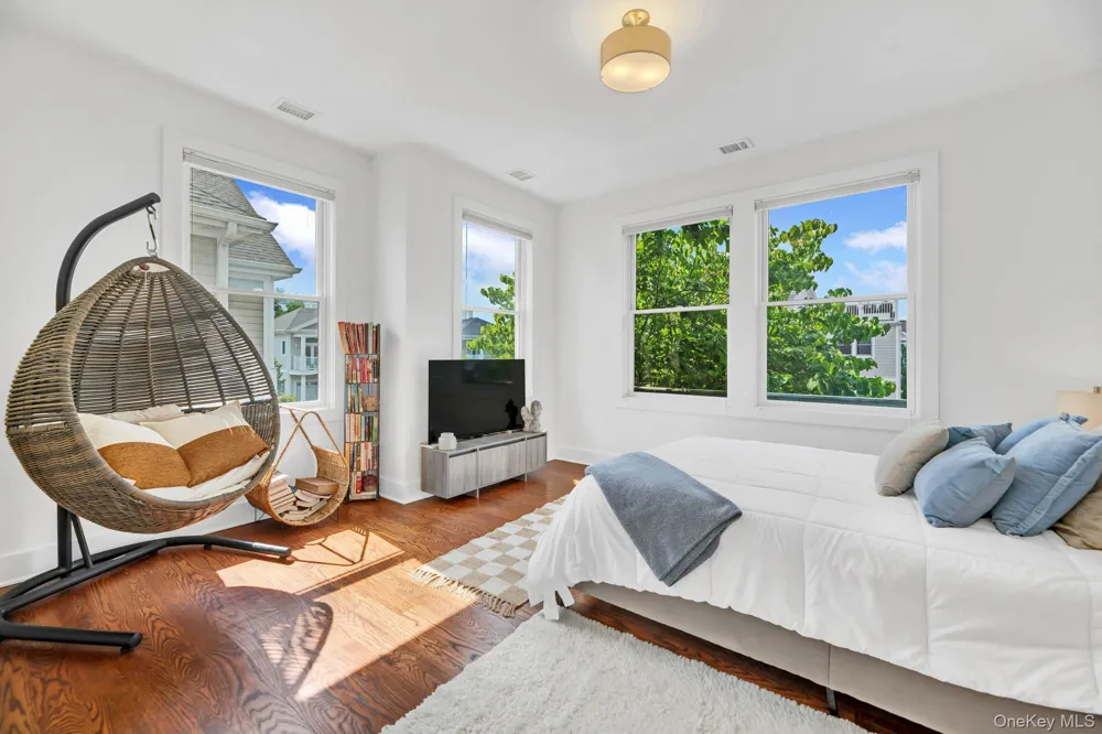 51 Island Point #51 Bronx, NY 10464