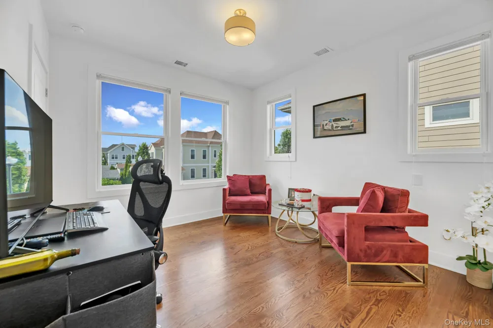 51 Island Point #51 Bronx, NY 10464