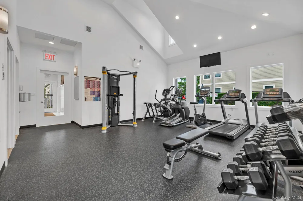 51 Island Point #51 Bronx, NY 10464