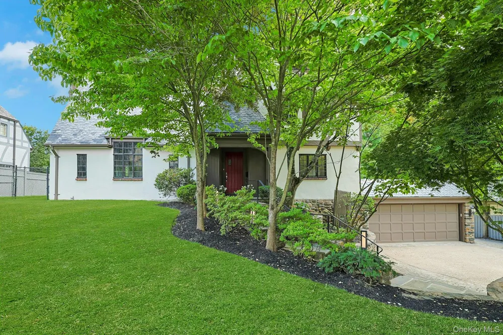 14 Withington Road Scarsdale, NY 10583