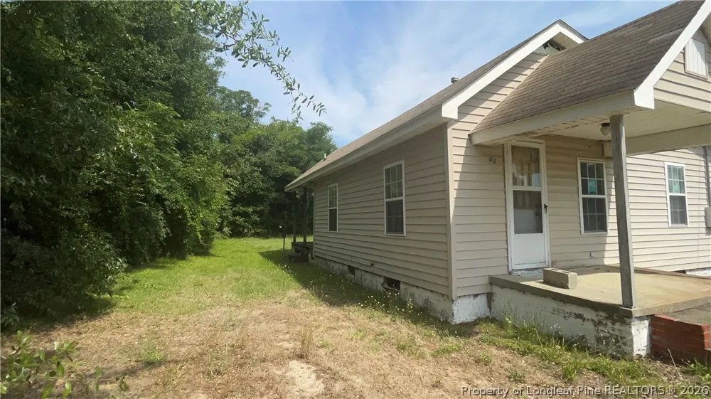 7441 3rd Street Wade, NC 28395