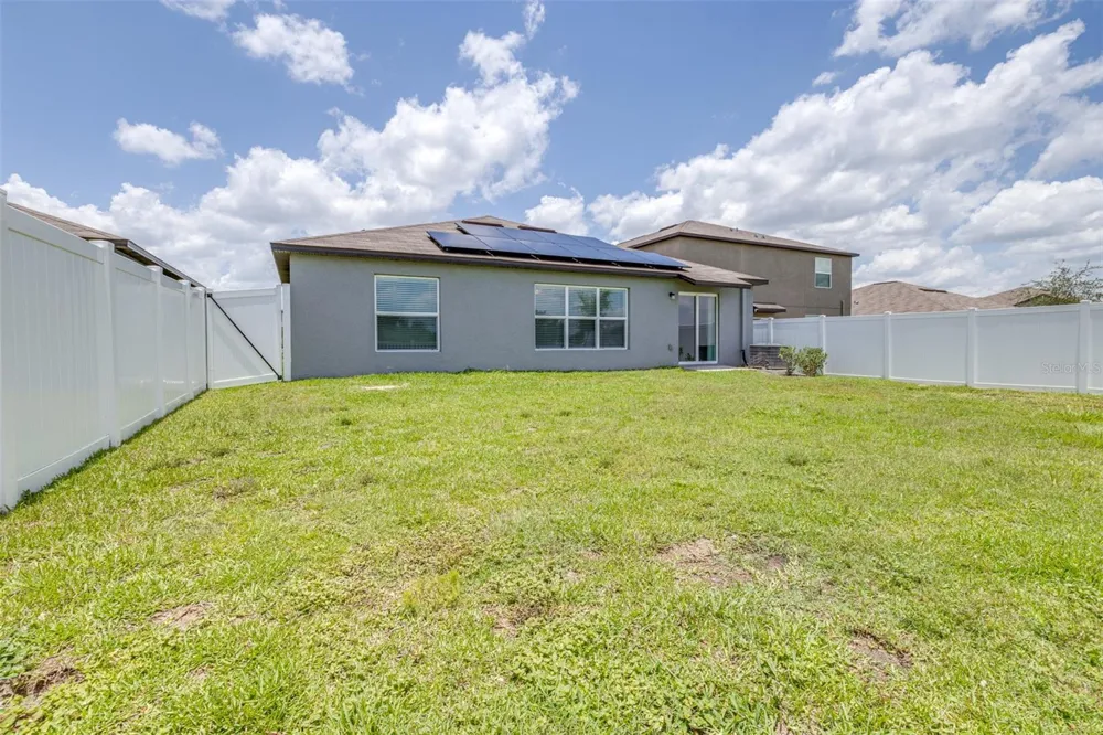 4312 FABULOUS FINCH LANE Bartow, FL 33830
