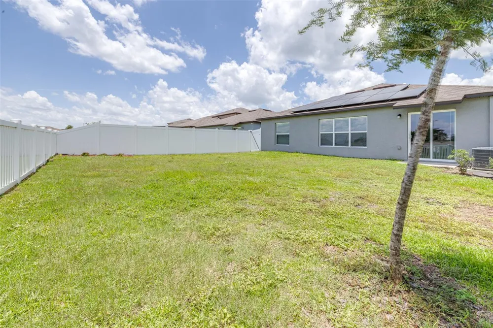 4312 FABULOUS FINCH LANE Bartow, FL 33830