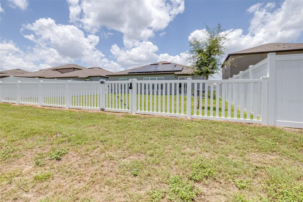 4312 FABULOUS FINCH LANE Bartow, FL 33830
