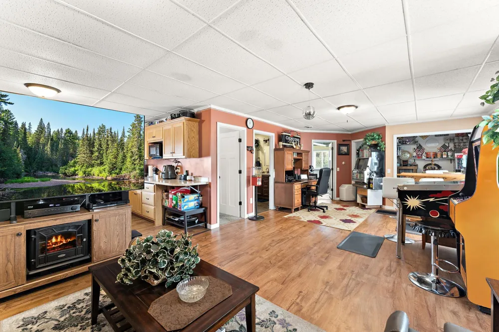 12012 Mayview Curve Lindstrom, MN 55045