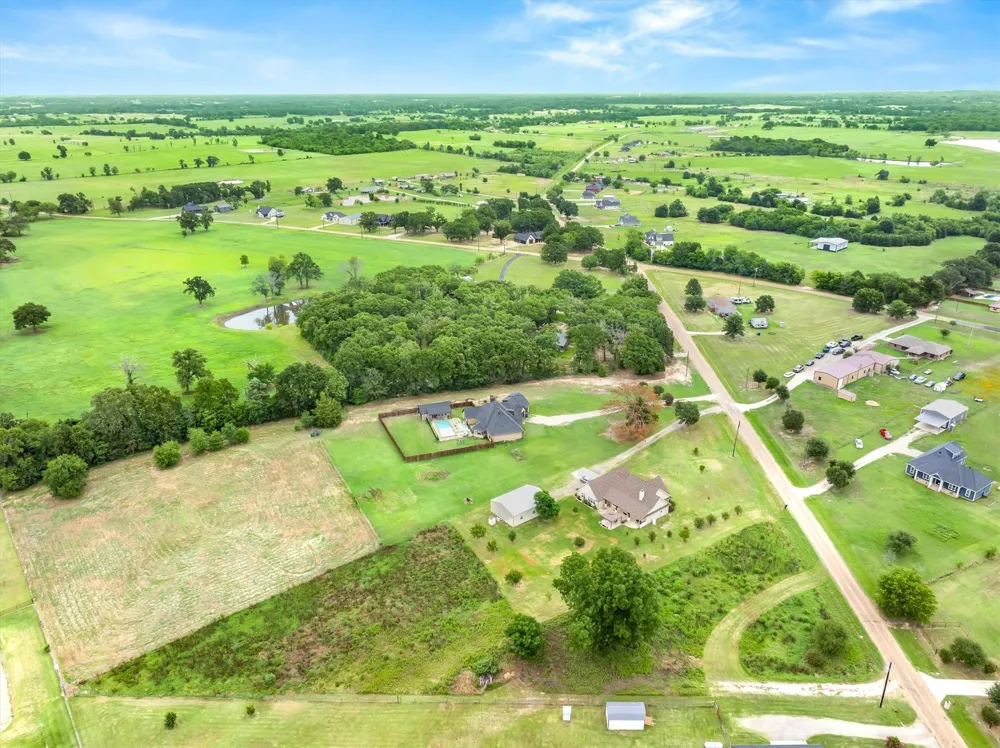 1 VZ County Road 2511 Canton, TX 75103