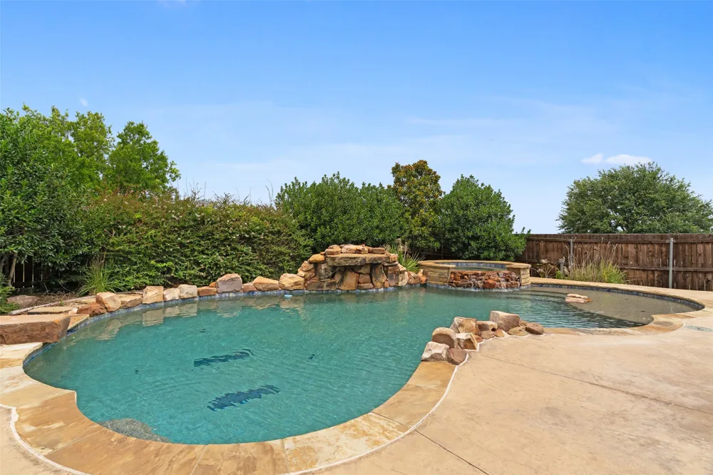 285 Talbot Lane Sunnyvale, TX 75182