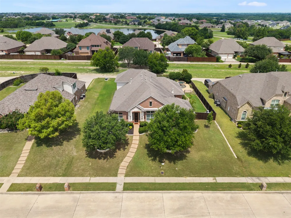 285 Talbot Lane Sunnyvale, TX 75182